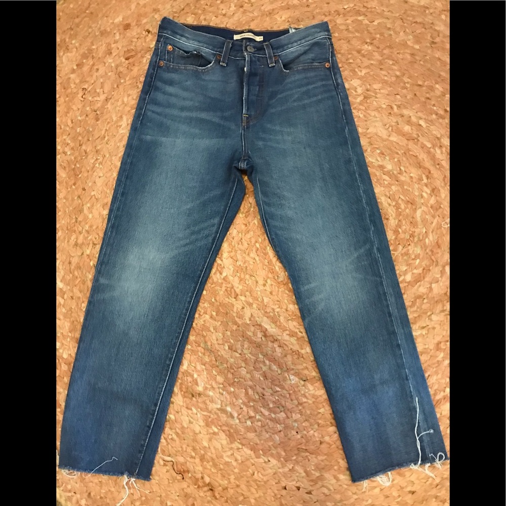 Levi’s Wedgie straight Jean size 27